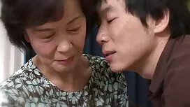 Kids pilluvideo in a ...