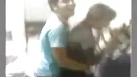 Kaunis ja söpö pillu ...