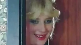 Koulutyttö Samantha  ...